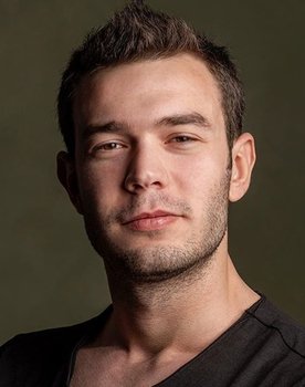 Aytaç Şaşmaz as Baha