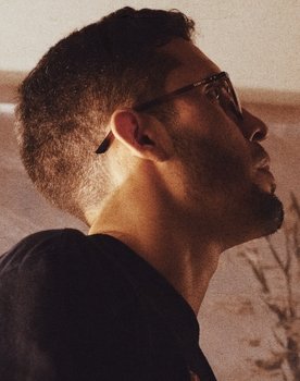 Ricardo Zambrano as Petro