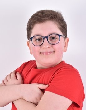 Muhammed Mete Karabey as Roman