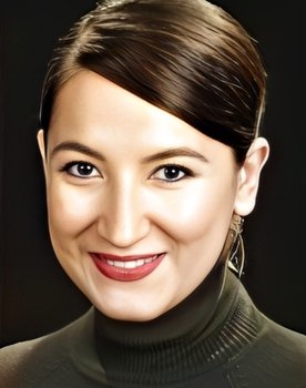 Zeynep Özan as 