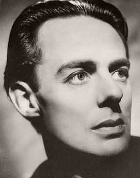 Alec Clunes