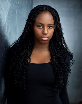 Yobdee  Marazzi as Tula Johnson