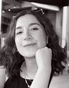 Allie Rosenberg as Narrator (voice)