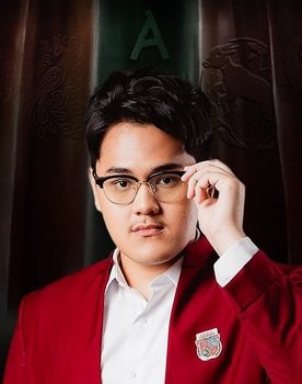 Nabil Ibadurrahman Ervatra as Nabil