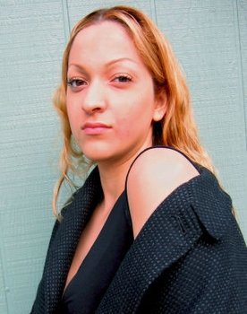 Jasmin Perez as La señorita Barbara