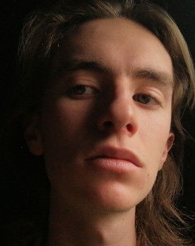 Miguel Quintana as Tony