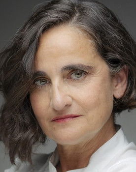 Loles Gutiérrez as María