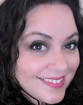 Stephanie Tash as Woman On Radio