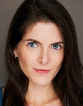 Erinn Elizabeth O'Sullivan as Meredith Cole