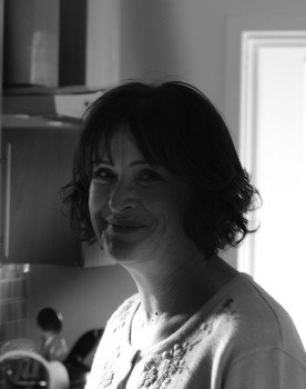 Jo Welch as Sophia