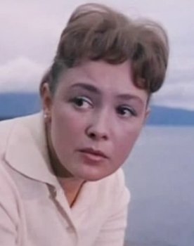 Lyubov Strizhenova as Lyubov Vasilyevna (mama Kosti)