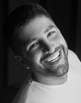 Xaniar Khosravi as Soheil