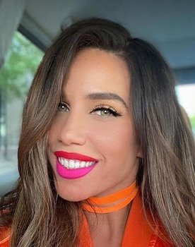 Katerina Stikoudi as 