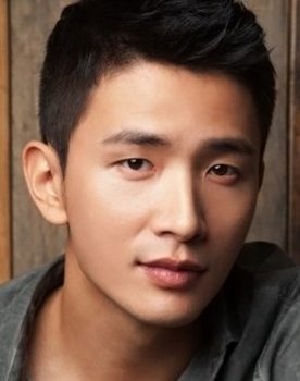 Lee Yong-joo