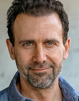 Eddie Bowz
