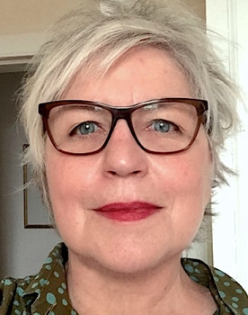 Véronique Melery as Self - Set Decorator