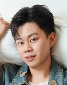 杨宸琦
