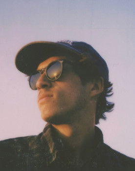 Tijmen Kroonenberg as Husband