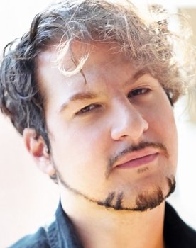 Andrea Seth Marino as Mr. Baesie