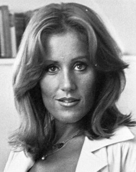 Fiona Richmond as Suzanne