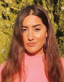 Dilara Özkan as Self