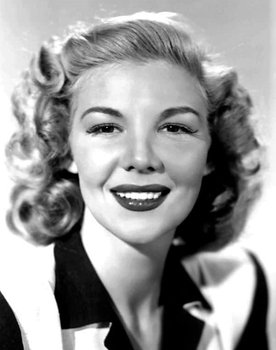 Veda Ann Borg as The Red Head