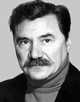 Sergei Yurtajkin as браконьер Лёха