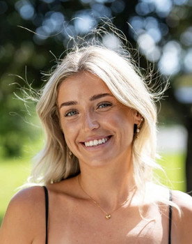 Aurora Hoff