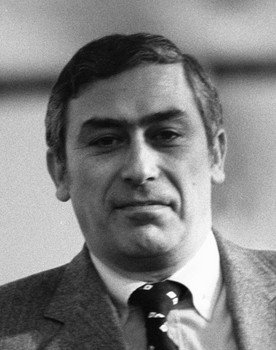 Vakhtang Kikabidze as David Konstantinovich/Shiva/Givi/Vakhtang