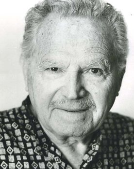 Nehemiah Persoff as Leo