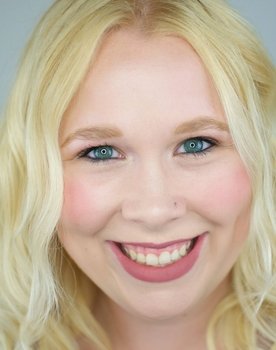 Morgan Riggs as Featured Sunshine Girl