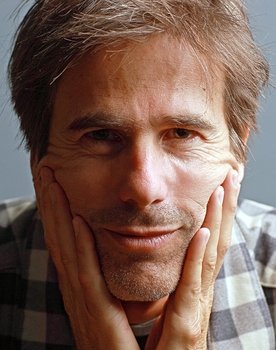 Walter Salles as 