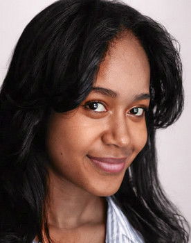 Maud Guerard as Giselle