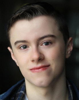 Ryan Sutherland as Suki