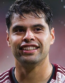 Néstor Araujo