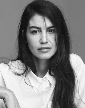 Francesca Fioretti as Anna