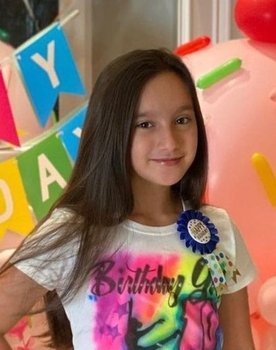 Gia Lopez as Frankie Ortega