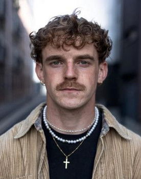 Nathan Sweeney as Liam