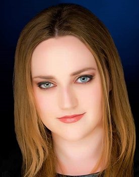 Cara Bamford as Ellie