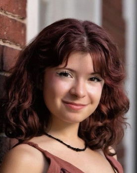 Adamanita Hopko as Rebecca Bailey