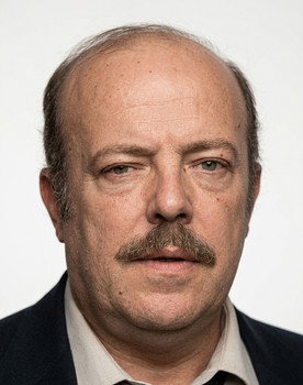 Hüseyin Kutman as 
