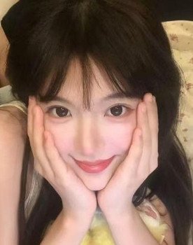 Zhu Zhilin as Xiao Jingyu