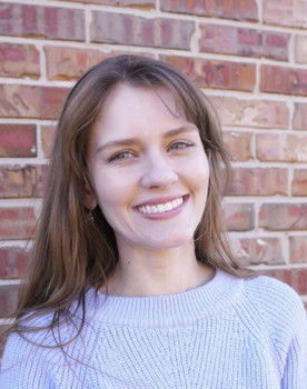 Juliette Robinson as Amy Garrett