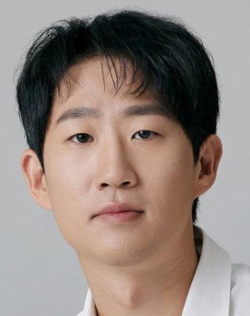 Cho Min-guk as Lee Jeong-min