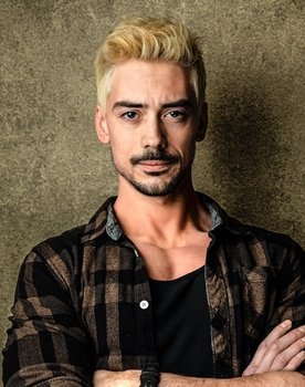 Anthony Dain as Samuel Stevens