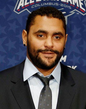 Dustin Byfuglien as Dustin Byfuglien