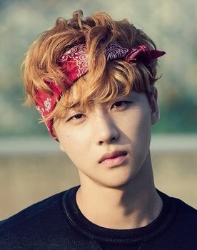 Jinhwan as Self - Contestant