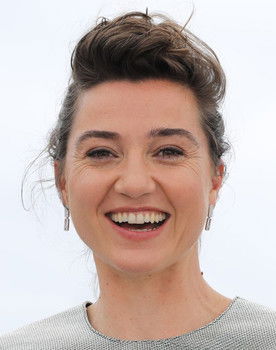 Nina Meurisse as Marie Madec