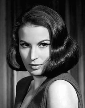 Silvana Mangano as Adina's girlfriend (uncredited)