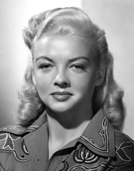 Myrna Dell as Madeline Dumont